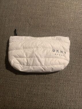 DKNY White Quilted Sport Zip Pouch